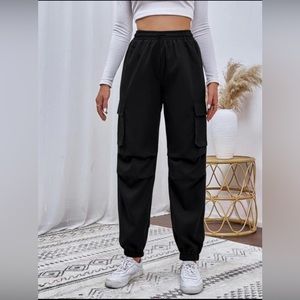 Flap pocket drawstring waist cargo pants, black thin silky size XS